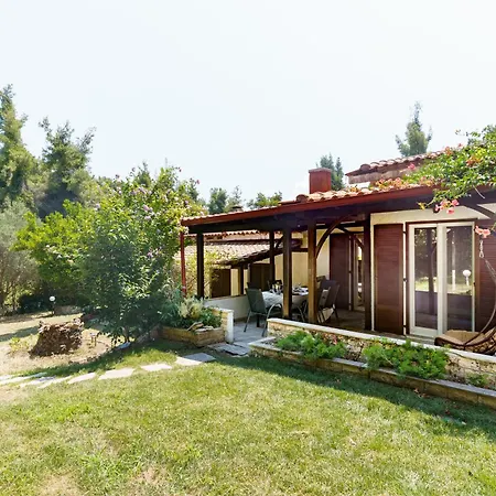 Villa Sani Bliss By Halu!, 2-bd With Private Garden