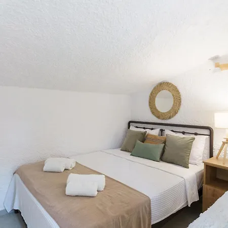 Sani Bliss By Halu!, 2-bd With Private Garden