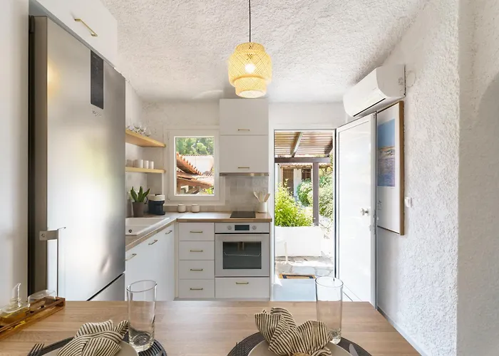 Sani Bliss By Halu!, 2-bd With Private Garden Villa *