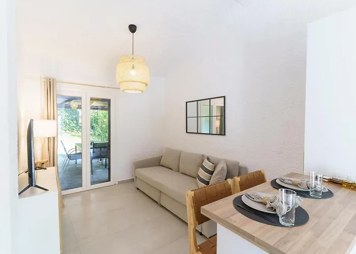 Sani Bliss By Halu!, 2-bd With Private Garden